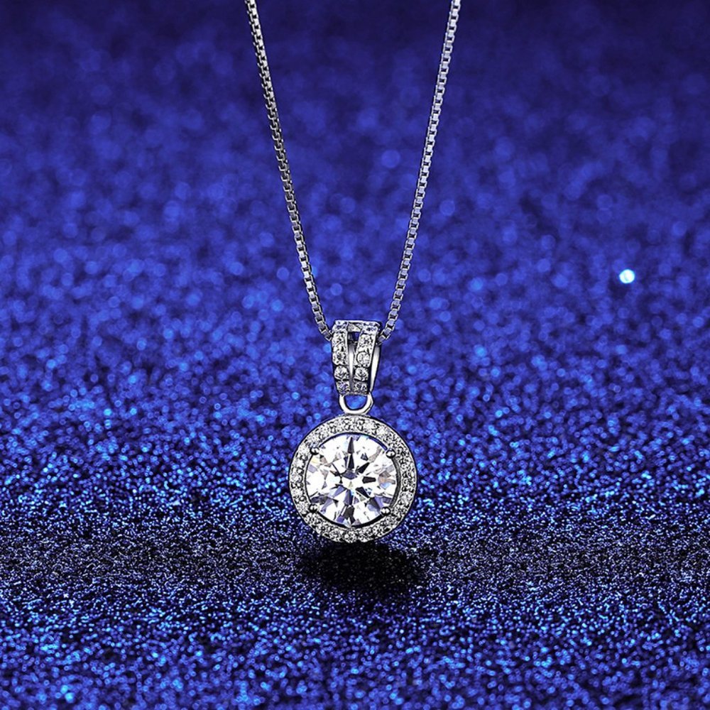 Certified 1ct. t.w. Diamond Moissanite Halo Necklace NEW K - Picture 3 of 11